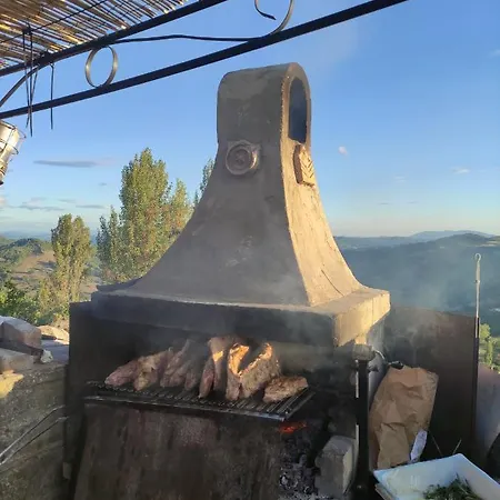 בית חווה Borgo San Benedetto