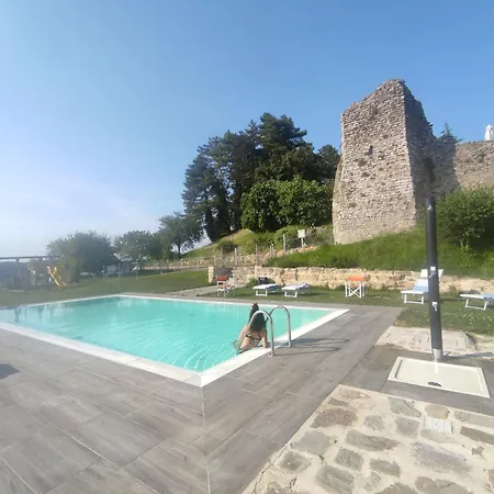 Agriturismo Borgo San Benedetto *
