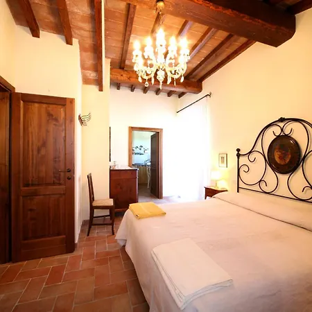 Borgo San Benedetto 피에트라루냐