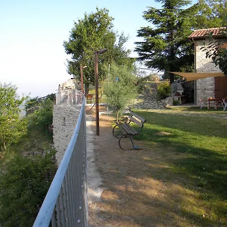 Farm stay Borgo San Benedetto Pietralunga (Umbria)