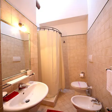 בית חווה Borgo San Benedetto